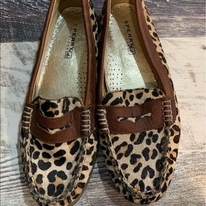 Cheetah print sperry loafers